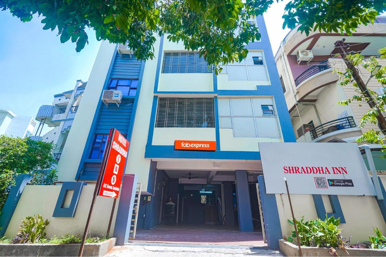Fabexpress Shraddha Inn Nagpur Exterior foto